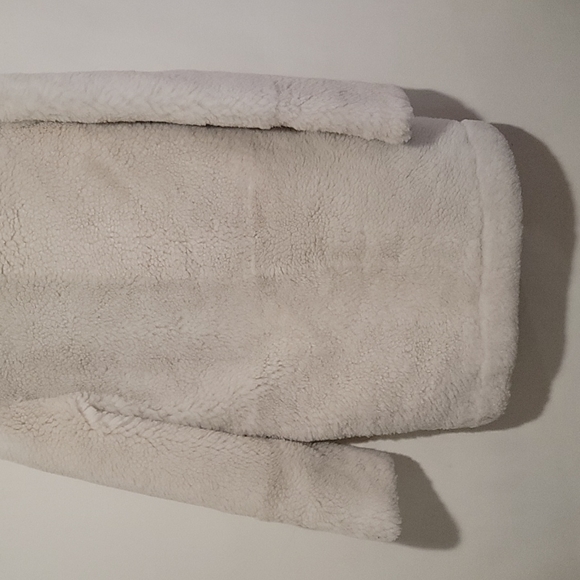 Coach Shearling Coat - Picture 9 of 13